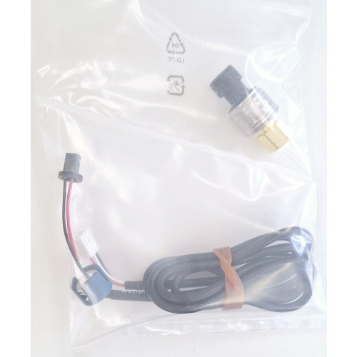 Copeland ZXLE Service kit for pressure transducer, which contains the LP pressure transmitter and cable (comprises 3276326 2HMP6-515 and 3277885)